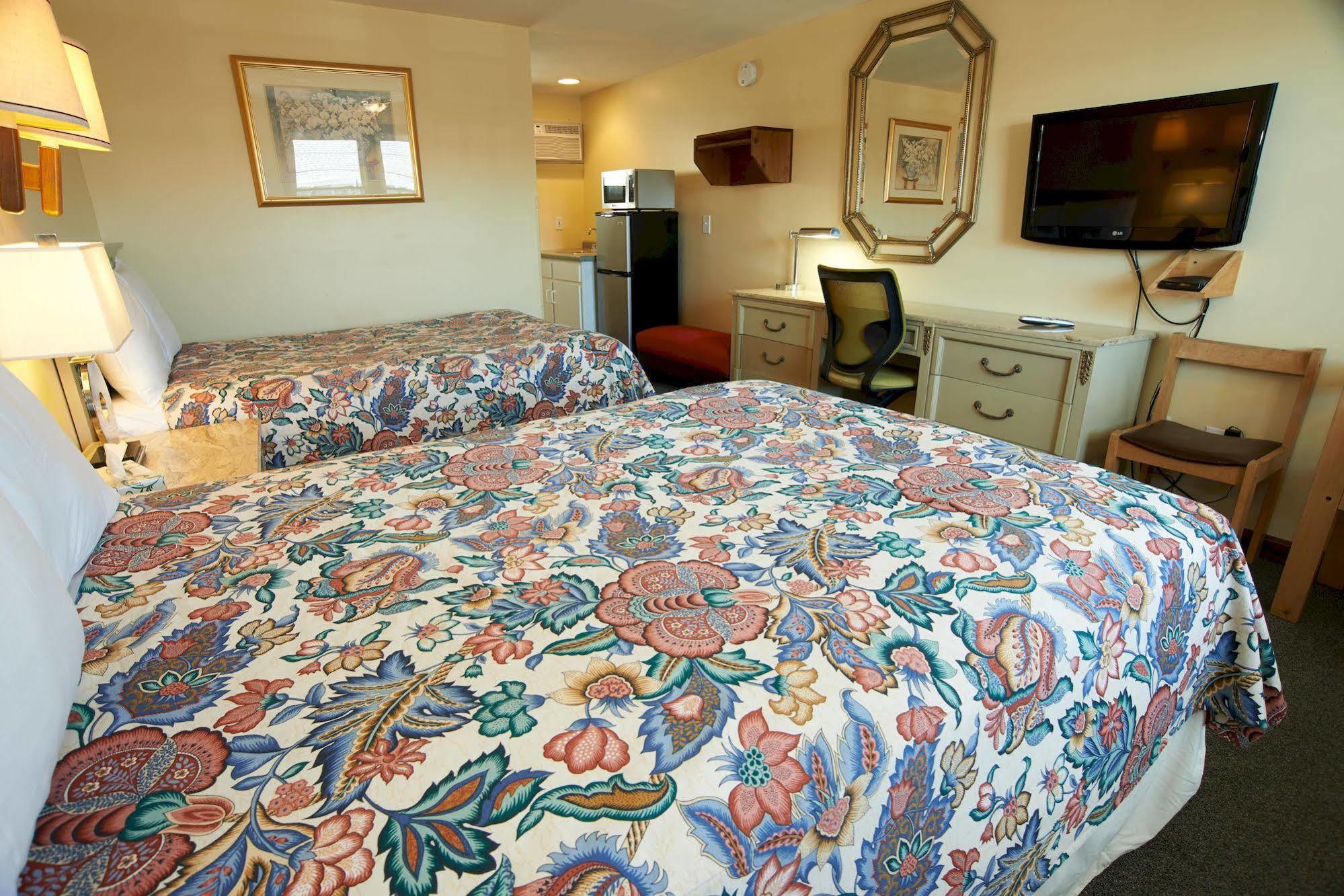 Marguerite Motel Hampton Exterior photo